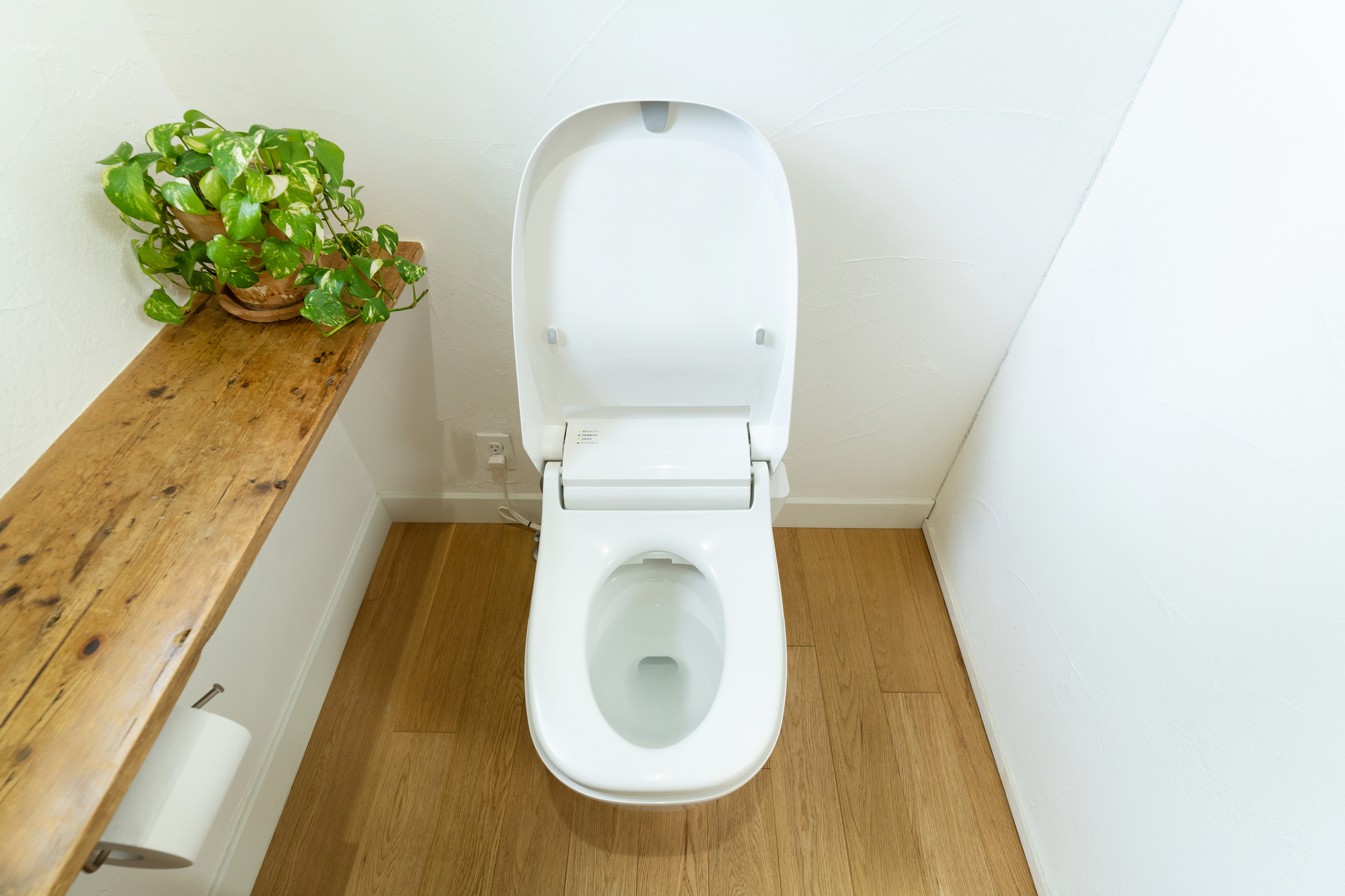 トイレに紙を詰まらせた場合の対処法 大阪のトイレのつまり水漏れ、水道修理はおおさか水道職人